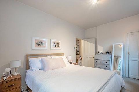 1 bedroom flat to rent, Langford Court, 22 Abbey Road, St John's Wood, London