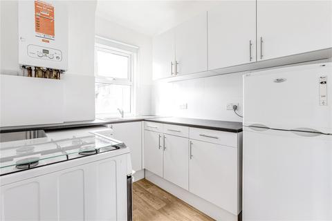 2 bedroom flat to rent, Theatre Street, London