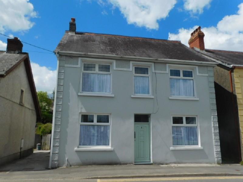 Blaenau Road, Llandybie, Ammanford, Carmarthenshire. 4 bed detached