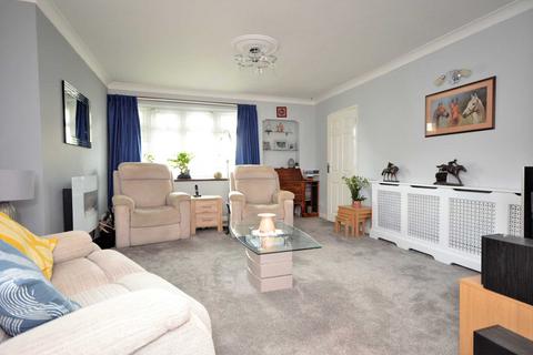 3 bedroom terraced house for sale, Greenway, Billericay
