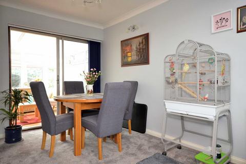 3 bedroom terraced house for sale, Greenway, Billericay