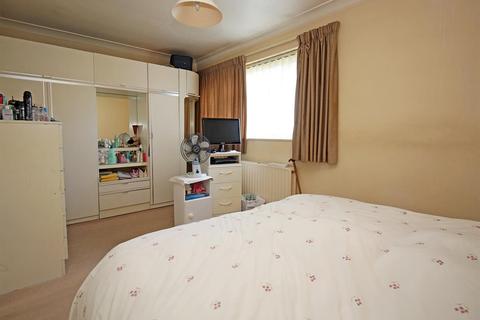 26 Frobisher Drive, Stevenage, SG2 0HJ