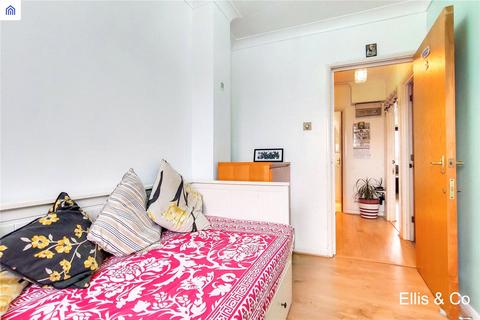 11 Coraline Close, Southall, UB1 2YP