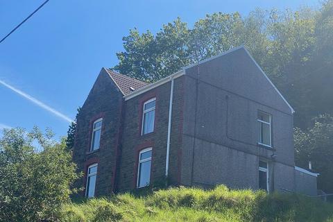 60 Dyffryn Road, Alltwen, Swansea, SA8 3BY