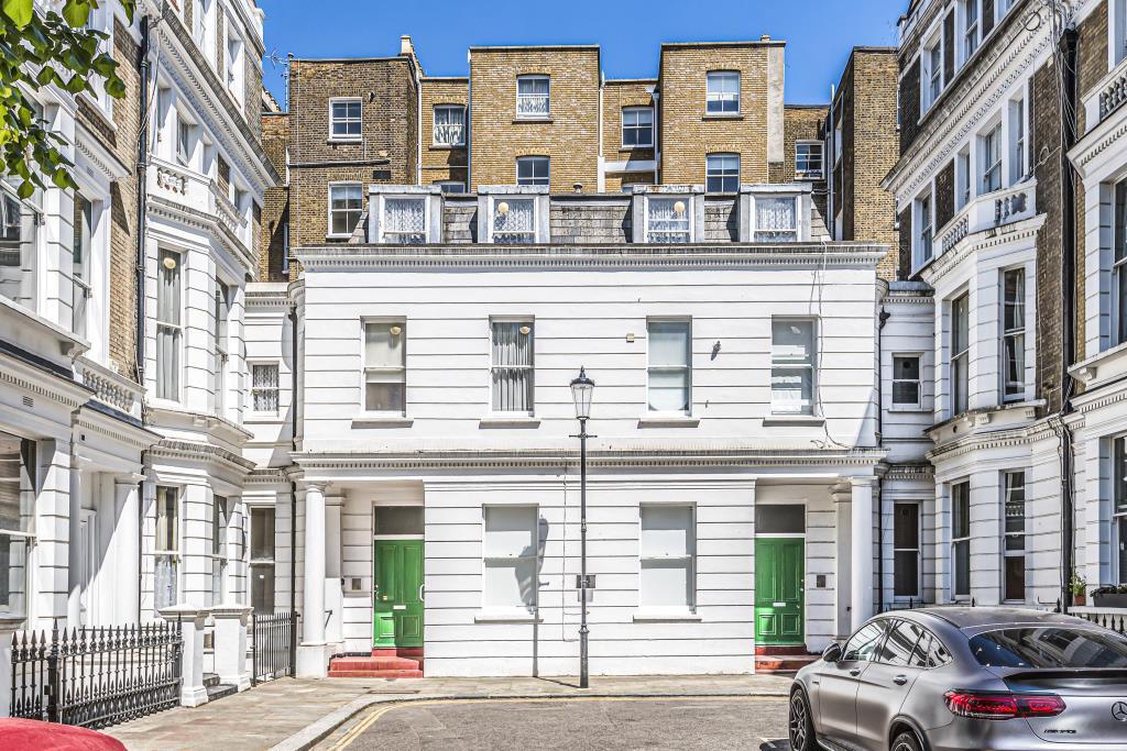 Linden Gardens, Royal Borough Of Kensington & Chelsea, W2 2 bed flat