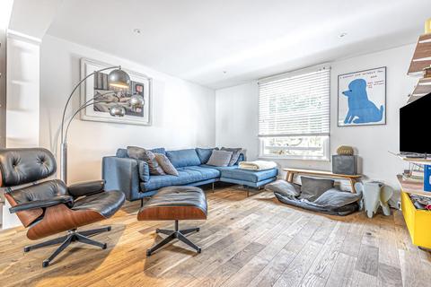 107a Albyn Road, London, SE8 4EB