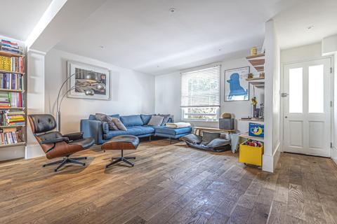 107a Albyn Road, London, SE8 4EB