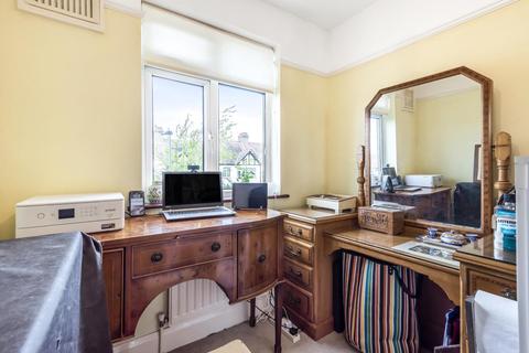 10 Glanfield Road, Beckenham, BR3 3JU