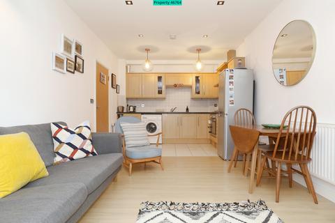 1 bedroom ground floor flat for sale, Chicksand Street, London, E1
