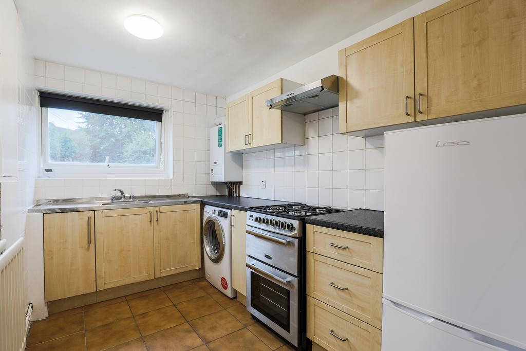 Capel Point, Capel Road, London, E7 1 bed flat £1,090 pcm (£252 pw)