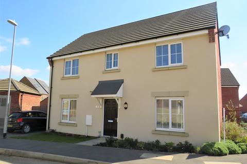 3 Downy Drive, Northampton, NN4 9FB