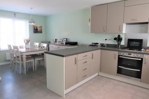 3 Downy Drive, Northampton, NN4 9FB