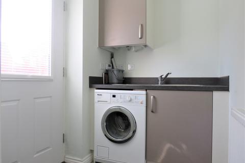 3 Downy Drive, Northampton, NN4 9FB