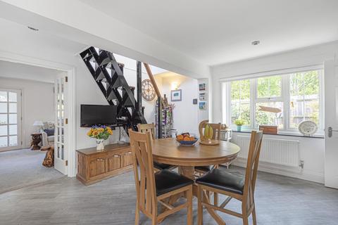Grantchester Lodge Salt Box Road, Guildford, GU3 3LH
