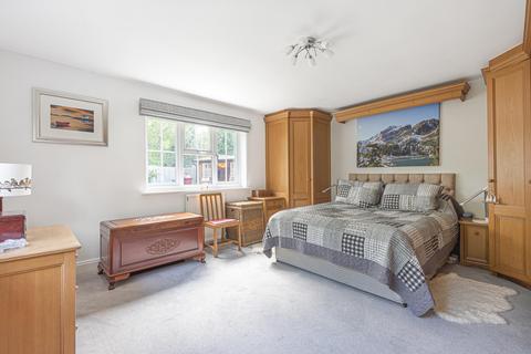 Grantchester Lodge Salt Box Road, Guildford, GU3 3LH