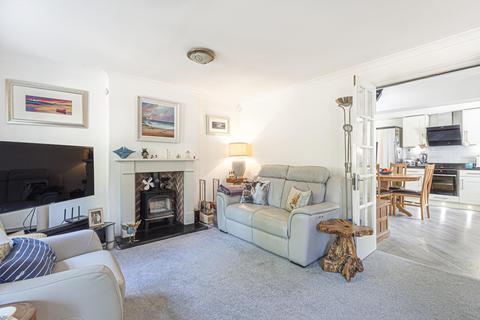 Grantchester Lodge Salt Box Road, Guildford, GU3 3LH