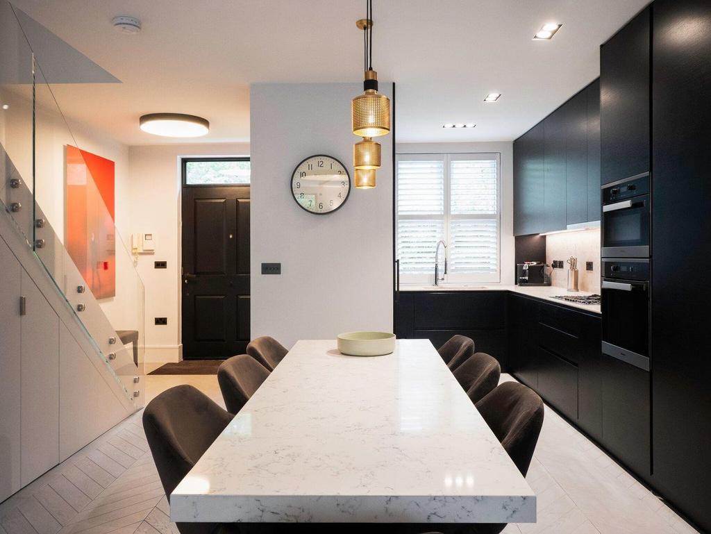 Kitchen/Dining