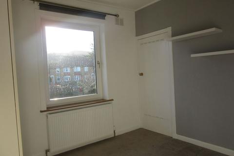3 bedroom flat to rent - Colinton Mains Road, Colinton Mains, Edinburgh, EH13