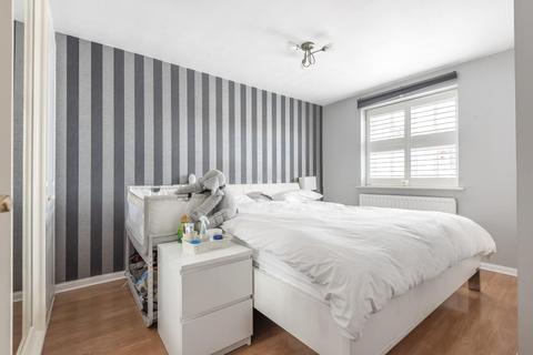 132 Hither Farm Road, London, SE3 9QU