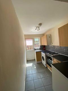 2 bedroom terraced house to rent, Brailsford Road, Fallowfield