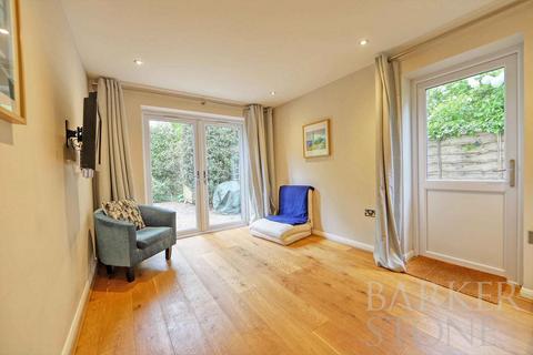 5 Marlin Court, Marlow, SL7 2AJ