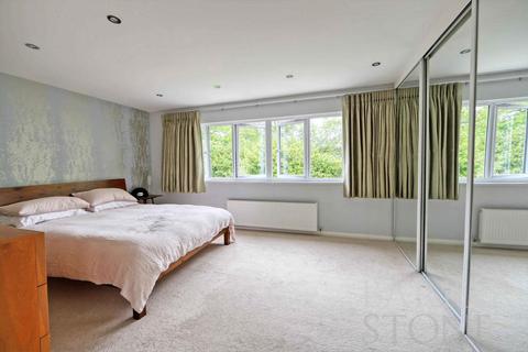 5 Marlin Court, Marlow, SL7 2AJ