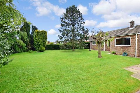 20 Singledge Avenue, Whitfield, Dover, CT16 3LQ