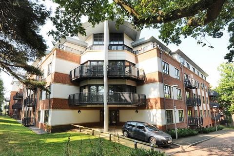 1 bedroom apartment to rent, Lynx Court,  Farnborough, GU14