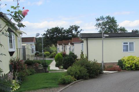 2 bedroom park home for sale - Barnet Lane, Borehamwood, Hertfordshire, WD6