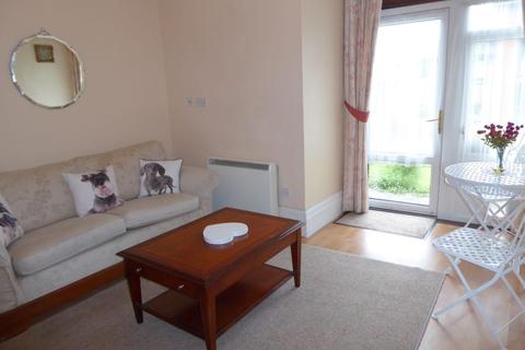 1 bedroom flat for sale - Fircroft, Hightown Road, Banbury
