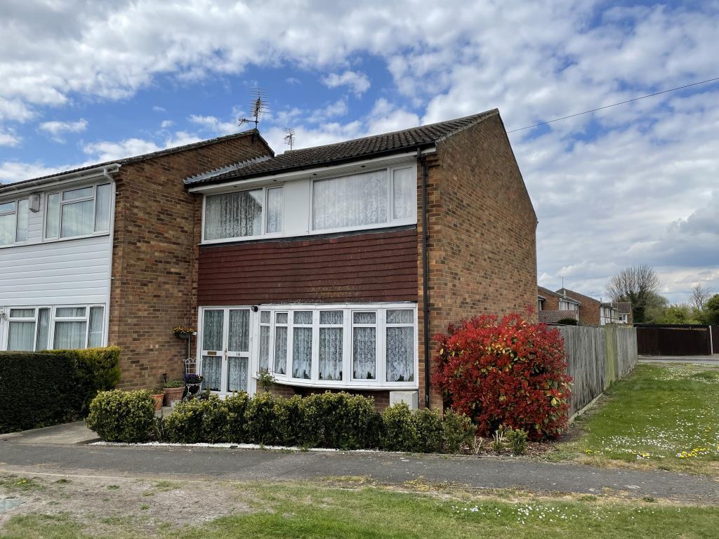 14 Northall Road, Eaton Bray, Dunstable, Luton, Bedfordshire 3 bed property £190,000