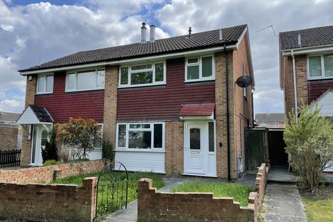 65 Calder Vale, Bletchley, Milton Keynes, MK3 7QS