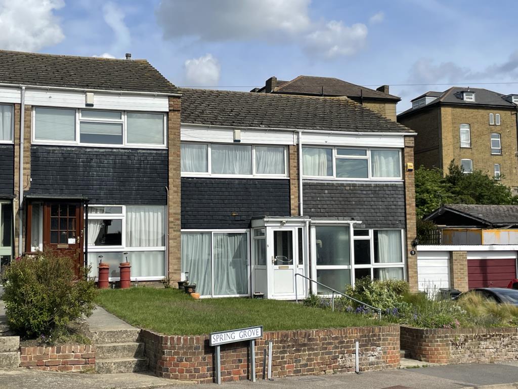 5 Spring Grove, Gravesend, Kent 2 bed terraced house £255,000