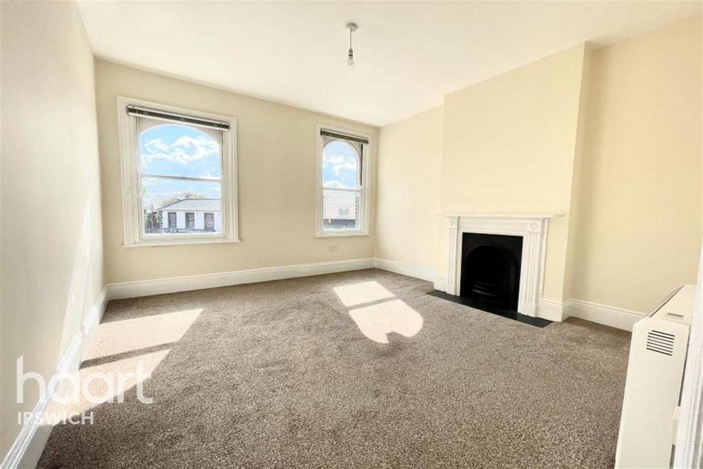 Norwich Road, Ipswich 2 bed flat to rent £800 pcm (£185 pw)