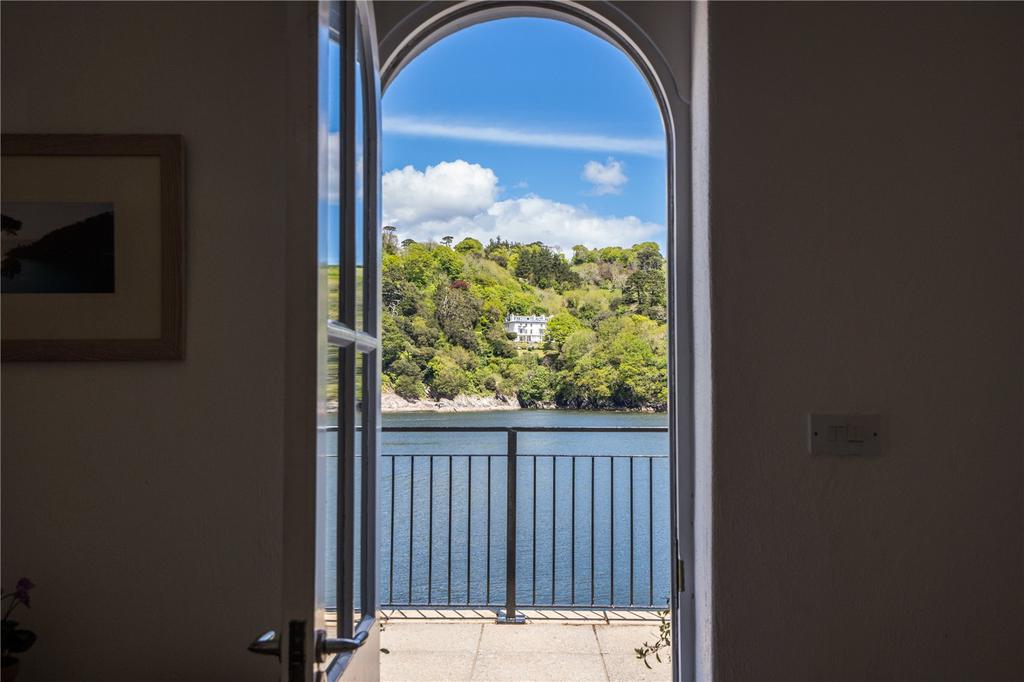 Castle Road, Dartmouth, TQ6 3 bed detached house £3,000,000