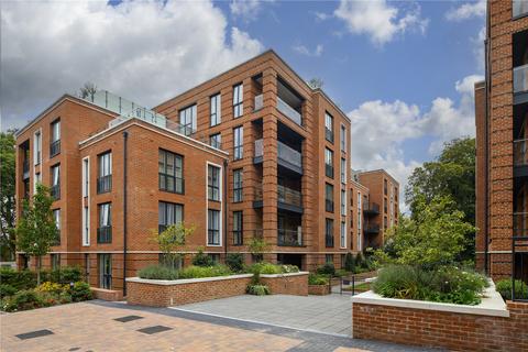 2 bedroom apartment for sale, Guinevere Apartments, Knights Quarter, Winchester, SO22