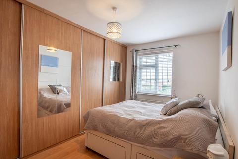53 Holmes Road, Retford, DN22 6QU