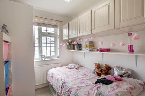 53 Holmes Road, Retford, DN22 6QU