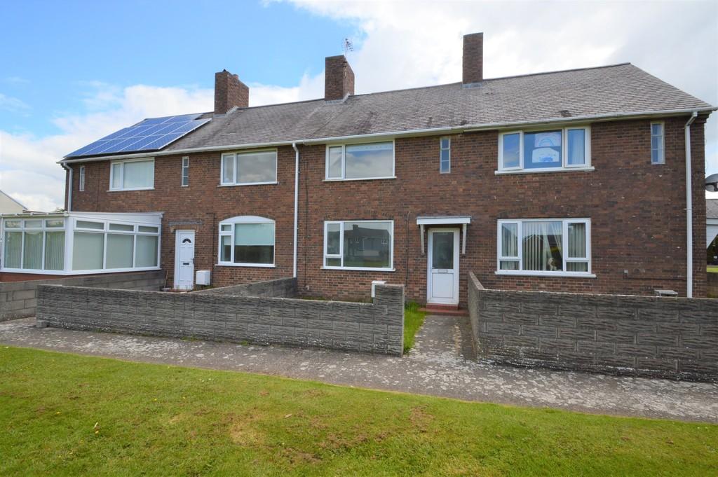 Pinewood Square, St. Athan, Barry 2 bed terraced house £675 pcm (£156 pw)
