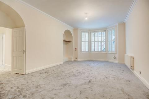 3 bedroom apartment to rent, Kings Gardens, Hove, BN3