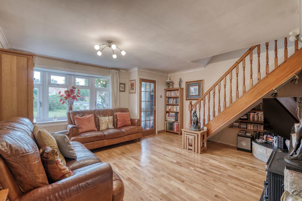 Salford Close, Woodrow, Redditch B98 7UL 3 bed link detached house £