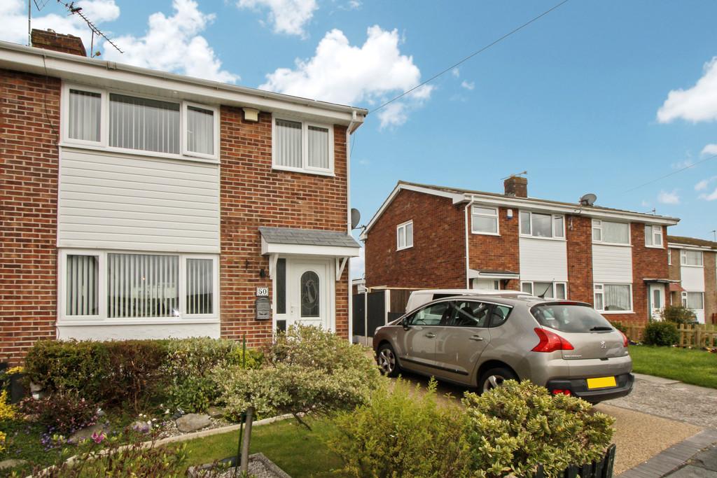 Llys Madoc, Towyn 3 bed semidetached house £169,950