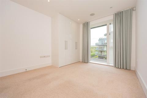 9, Darwin House Kingsley Walk, Cambridge, CB5 8JY