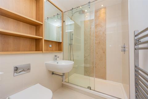 9, Darwin House Kingsley Walk, Cambridge, CB5 8JY