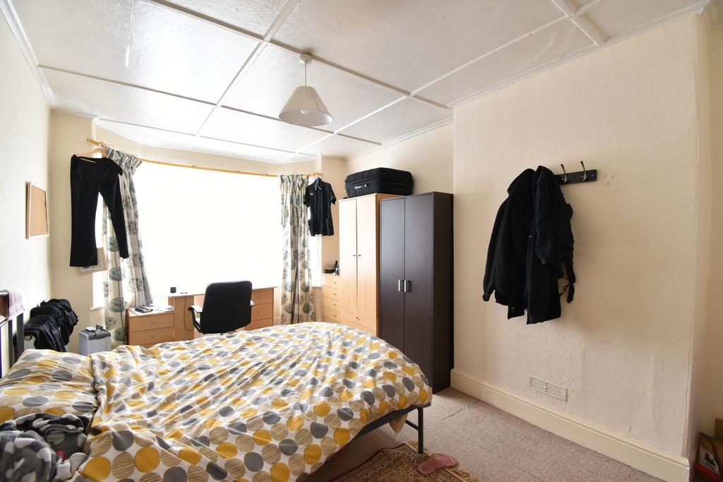 Tresawls Road, Truro 3 bed semidetached house £260,000