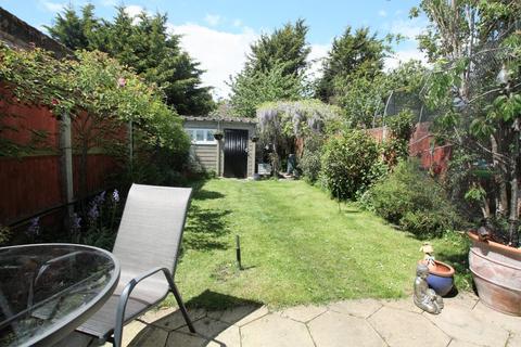 77 Abbotts Road, Mitcham, CR4 1JY