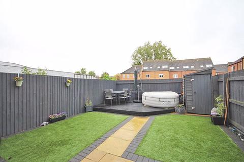 52 Robert Pearson Mews, Grimsby, DN32 9SJ