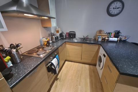 2 bedroom apartment to rent, Caminada House, St Lawrence Street, Hulme, Manchester. M15 4DY