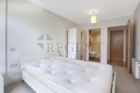 2 bedroom apartment to rent, Rathbone Market, Barking Road, E16