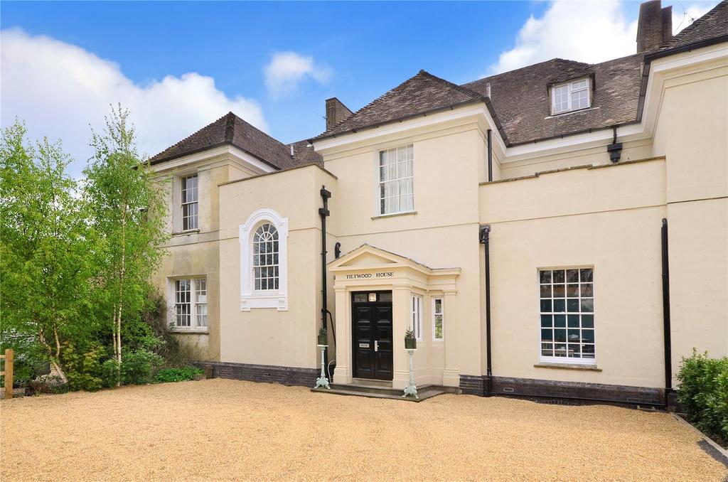 Hophurst Lane, Crawley Down, RH10 6 bed house £1,100,000